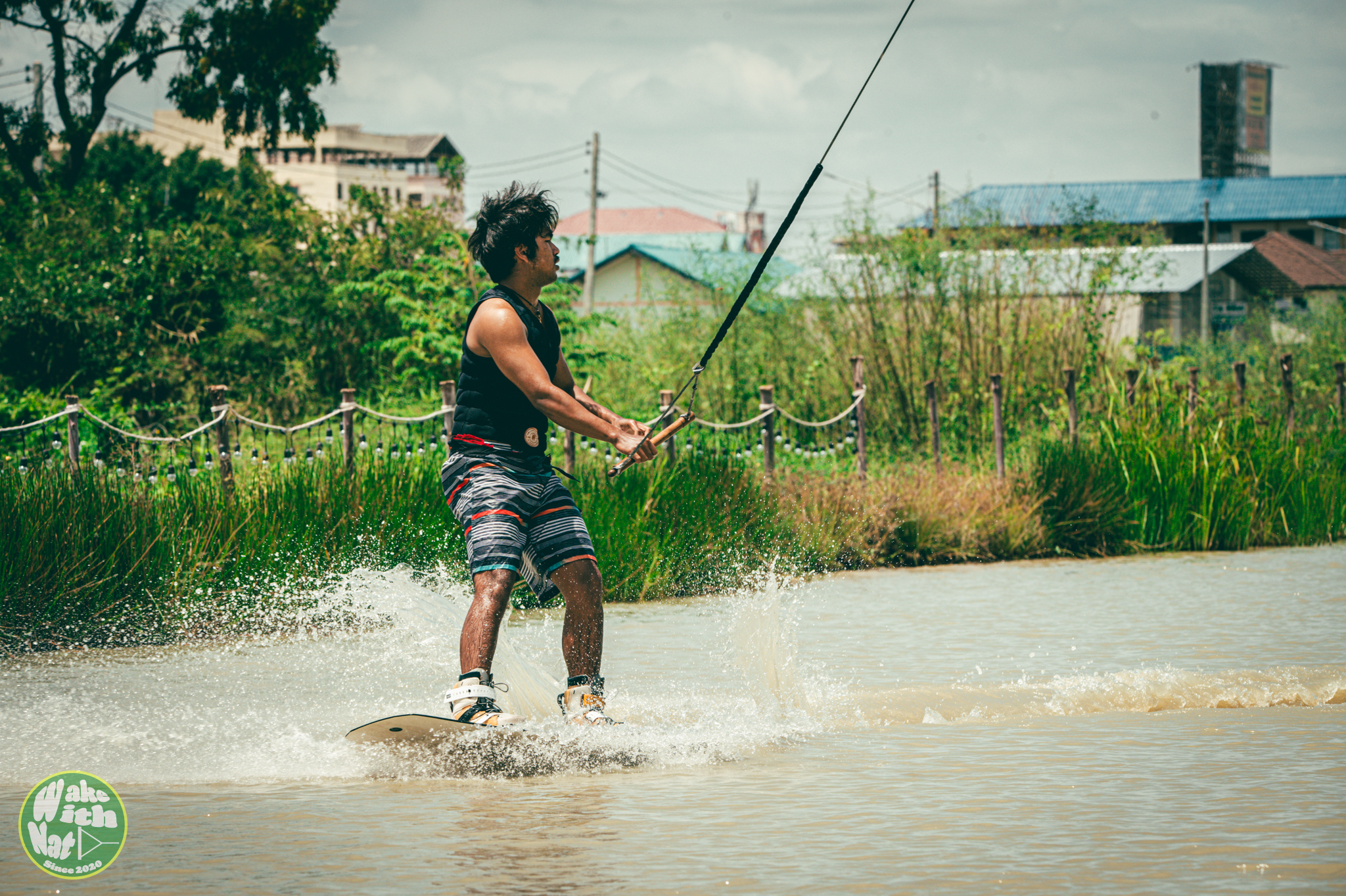 Atmosphere at Varapa Wakepark - where to wakeboard in Thailand
